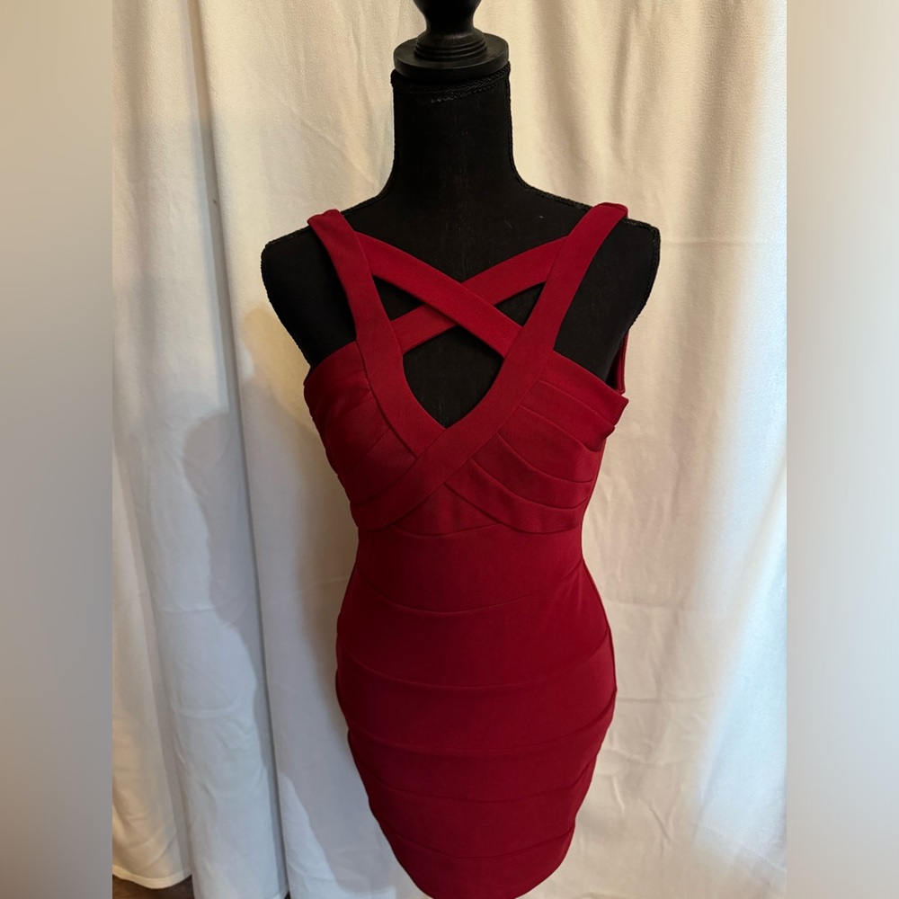 Size small “emerald sundae” brand red burgundy form fitting dress